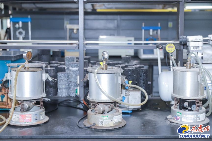 进企业看质量｜bevictor伟德集团：用科技为交通基础设施披上“质量铠甲”